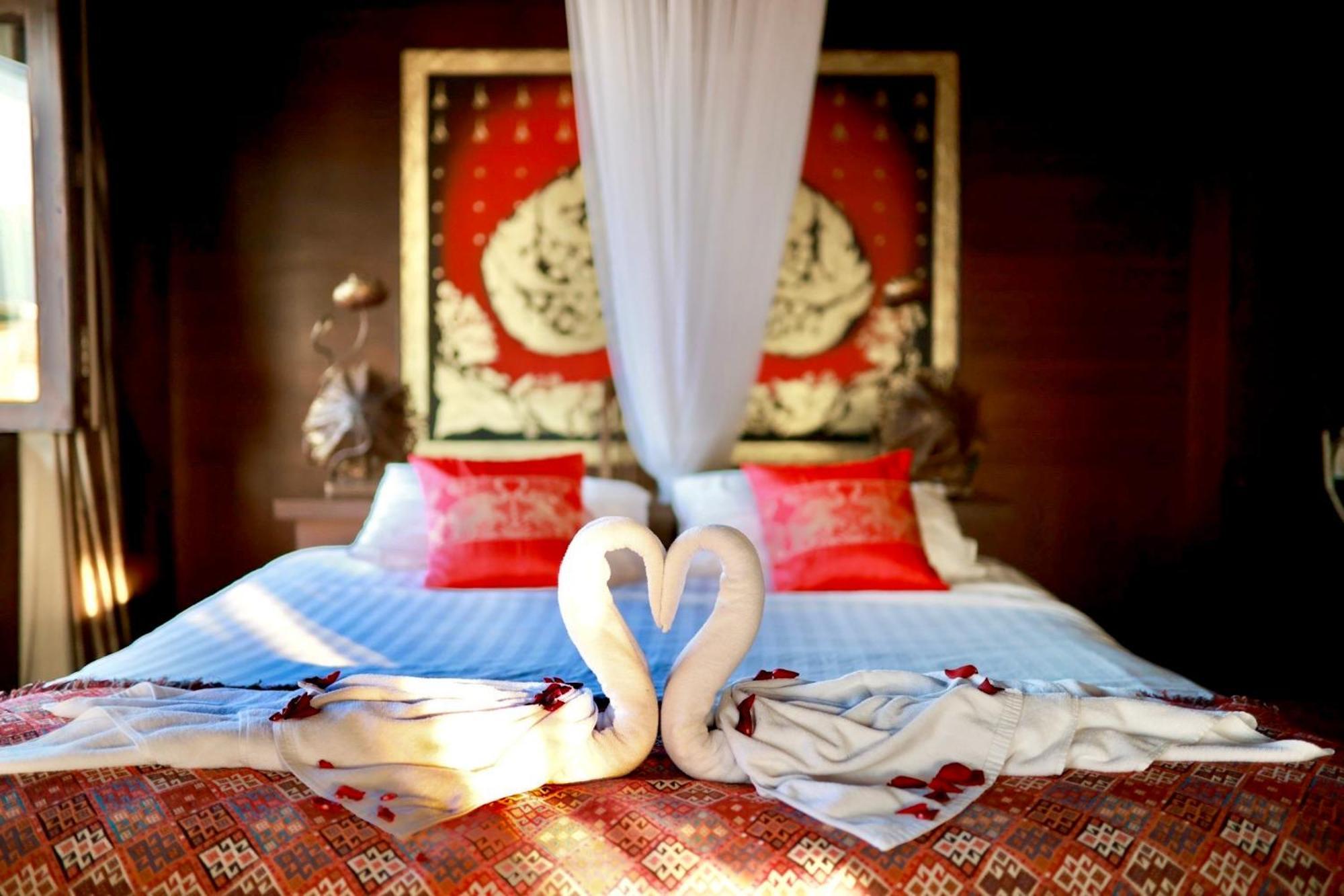 Singha Montra Lanna Boutique Style Hotel Chiang Mai Esterno foto